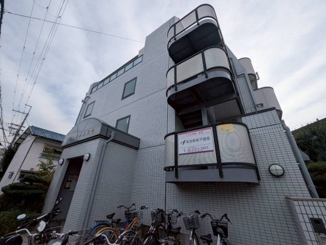 ベル・パレス豊中の外観