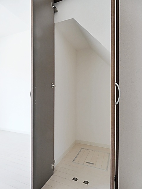 アルタイル一社の収納|便利な収納スペースです