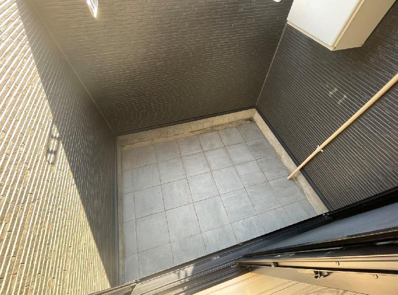 Ｈａｕｓ　Ｒｕｈｅ　高畑のバルコニー|バルコニー付きです