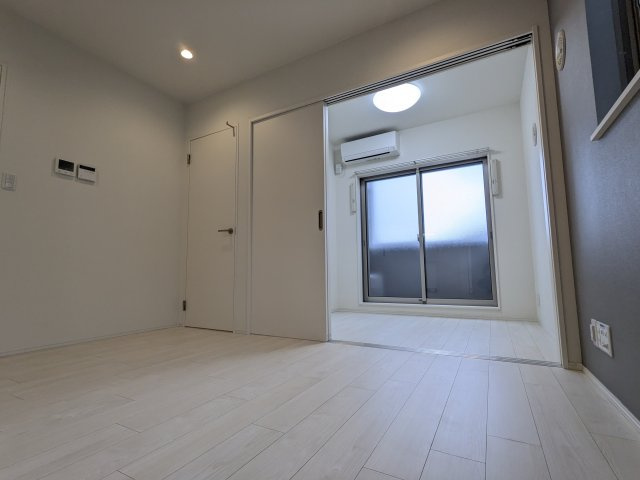 ハーモニーテラス野田Ⅳの居間・リビング|
