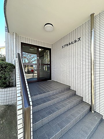 エクセルヒルズのエントランス|エントランスです