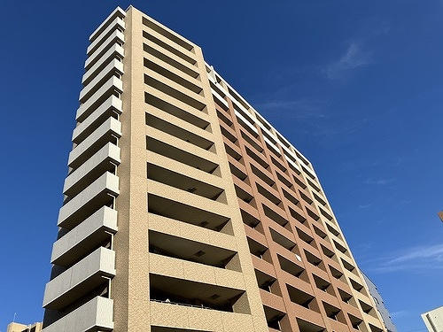 ベレーサ鶴舞公園の外観|建物外観