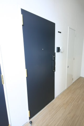 Luna Aoyamaの玄関