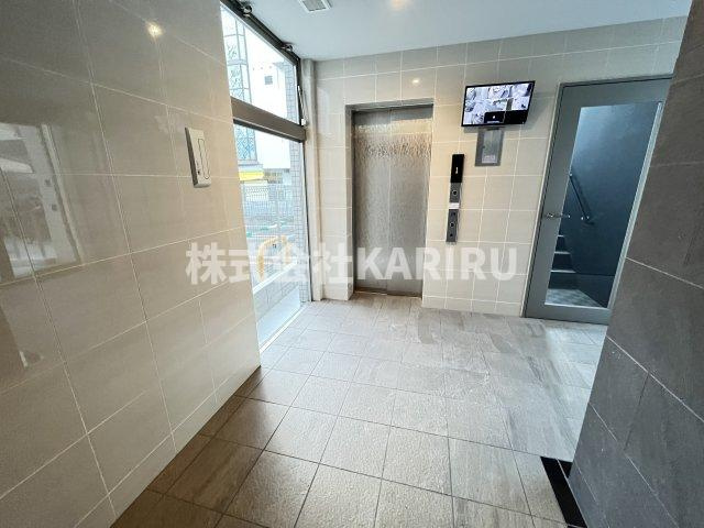 コーポラス京橋のロビー