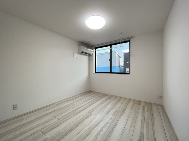 YKCの居間・リビング