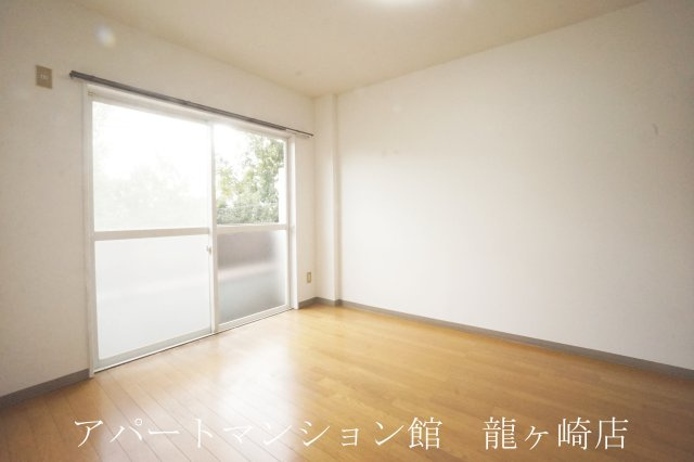 グランドールUⅡの洋室