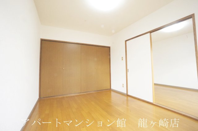 グランドールUⅡの洋室