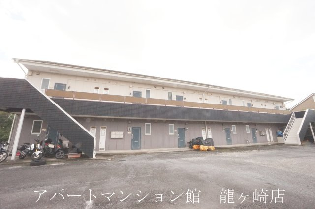 グランドールUⅡの外観