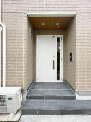 【エントランス】 | グラナーデ東伊興