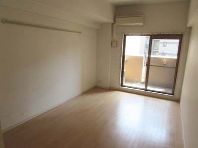 【内装】 | プレサンス三宮花時計前