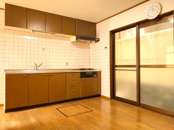 西宮市西波止町　中古戸建のキッチン