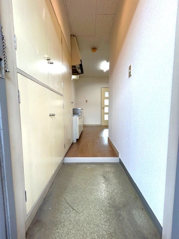 メゾン・ド・エモックの玄関