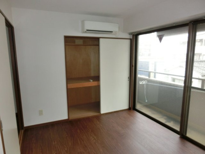 【内装】 | サンロイヤルハイツ