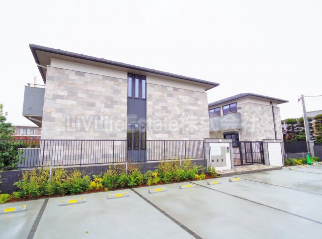 Ｋ・Ｎひばりヒルズの外観