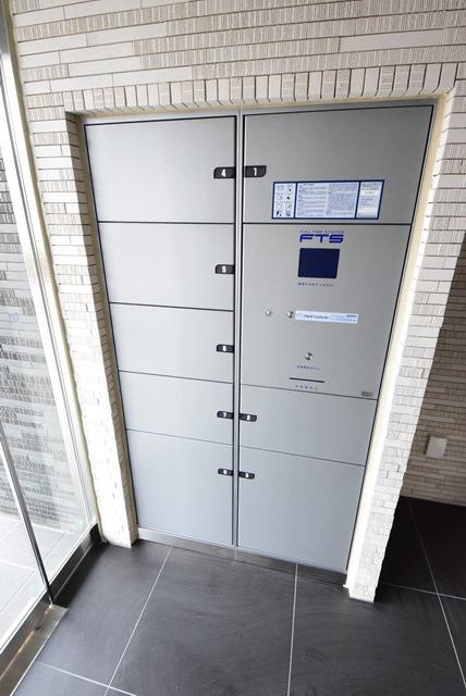 メイクスデザイン横浜蒔田の玄関