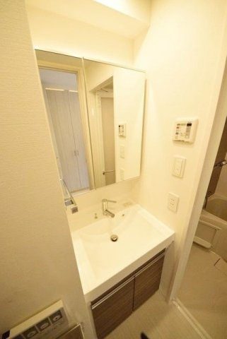 メイクスデザイン横浜蒔田の洗面所