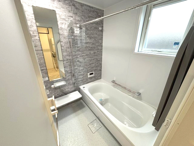 土浦市おおつ野8丁目　戸建の浴室