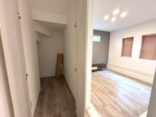 土浦市おおつ野8丁目　戸建の収納|階段下収納