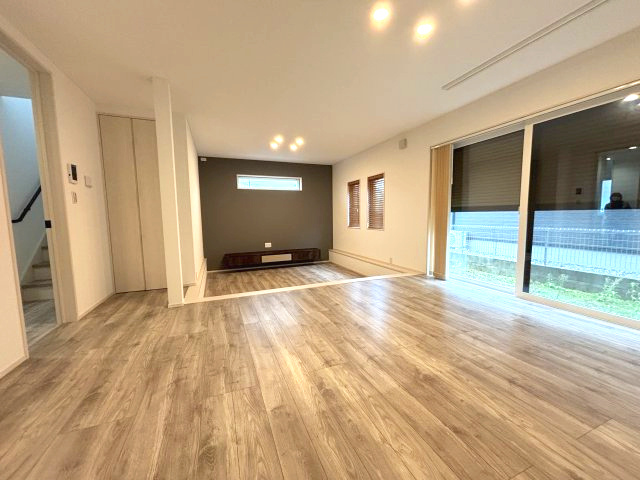 土浦市おおつ野8丁目　戸建の居間・リビング