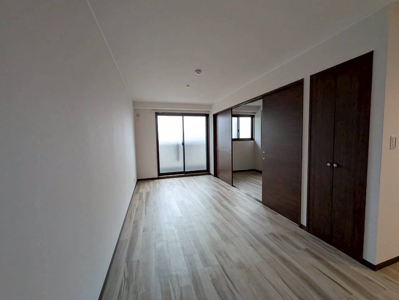 グランジュテ寺畑の居間・リビング