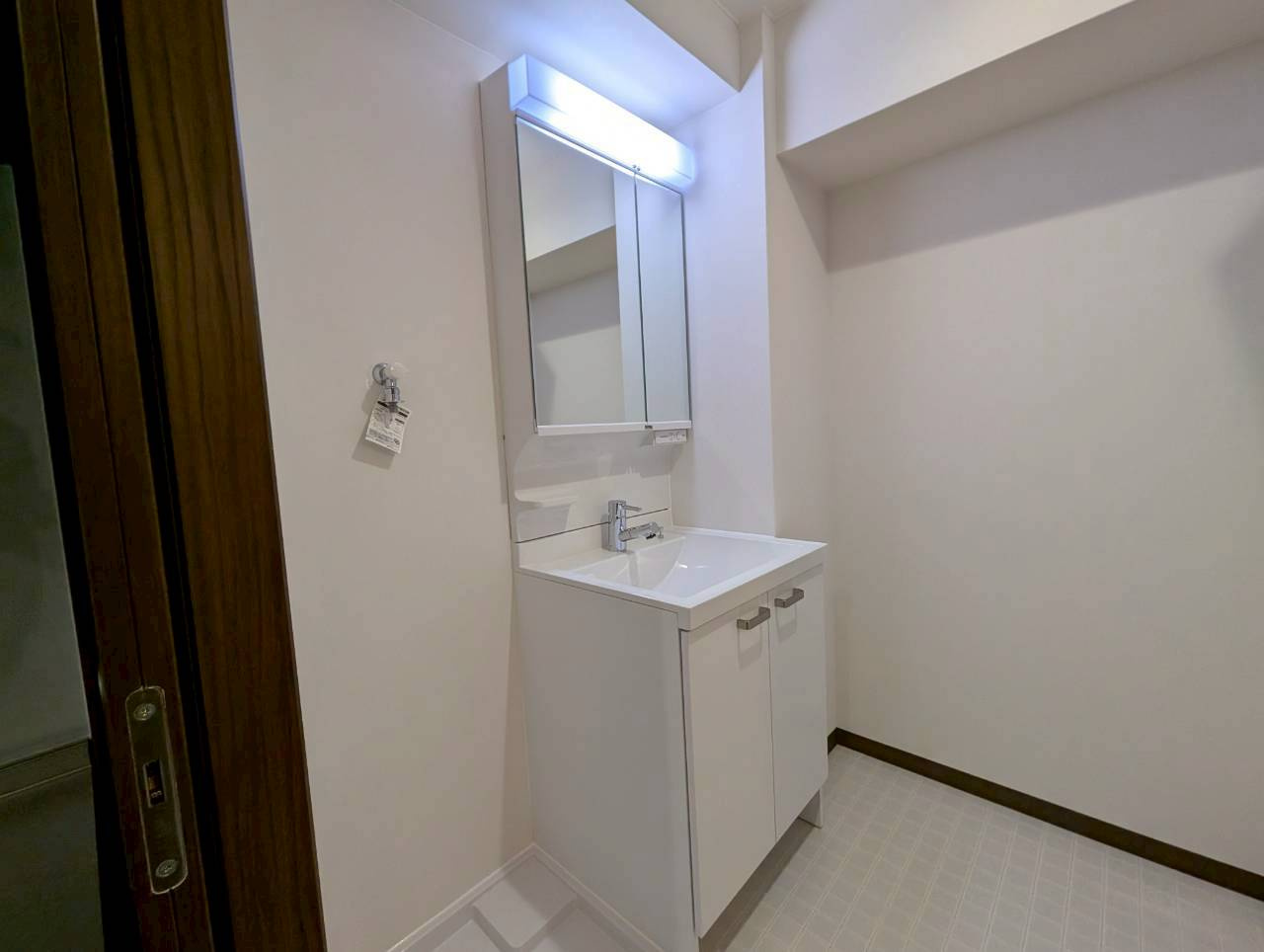 グランジュテ寺畑の独立洗面台