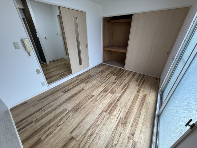 ルミナス野山の居間・リビング