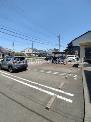 【駐車場】 | カーサ・ノーブル | カースペースがあります