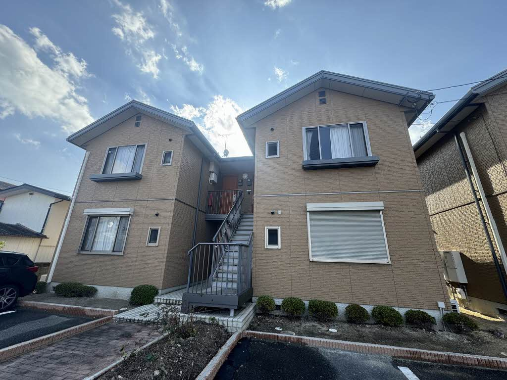 エバーグリーン桜町 B棟の駐車場|駐車スペースもあります☆