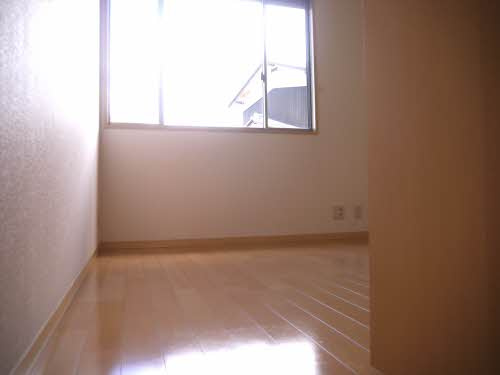 エバーグリーン桜町 B棟の内装