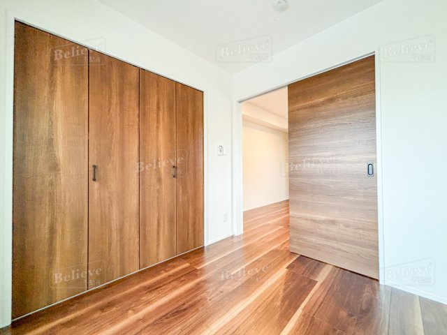 花畑プレミアの寝室|クローゼット付の洋室です☆