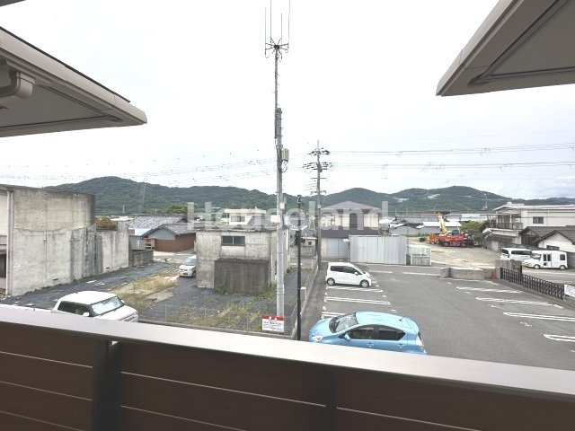 エルメゾン小倉のバルコニー