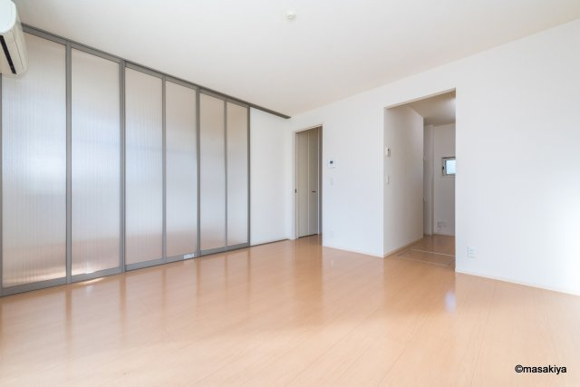 メゾン・ド・ポミエの居間・リビング