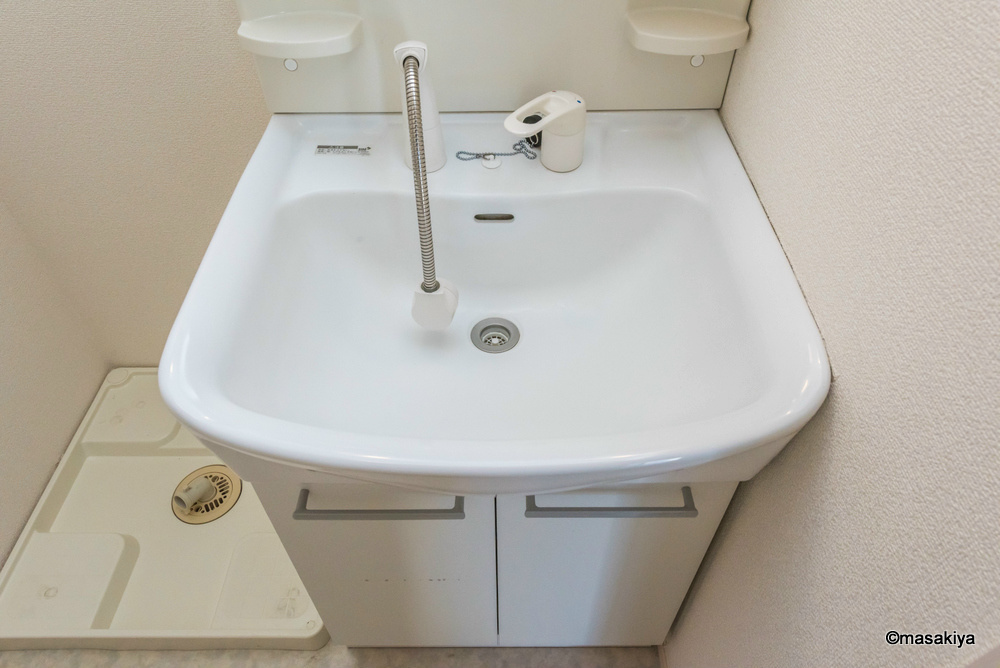 メゾン・ド・ポミエの洗面所|洗面・脱衣