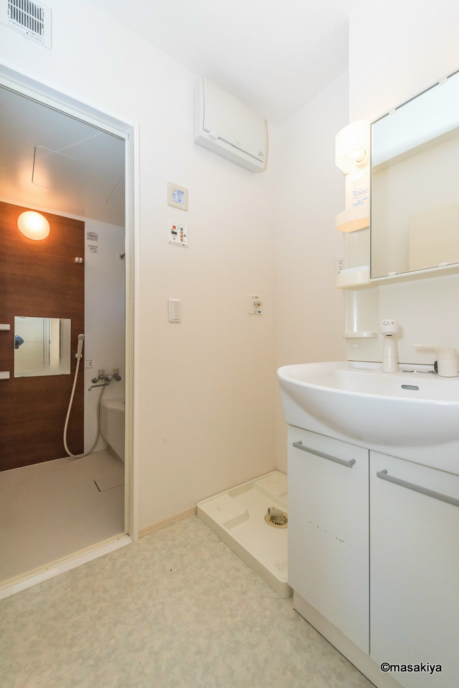 メゾン・ド・ポミエの洗面所|洗面・脱衣