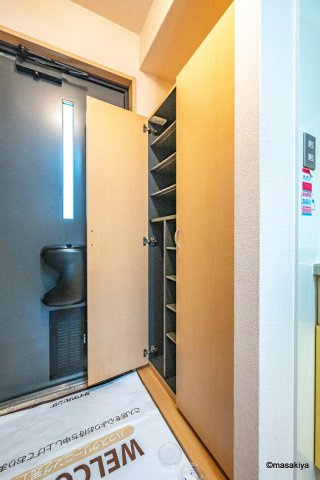 メゾン・ド・ボヌール　Aの玄関