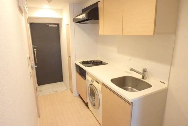 ドゥーエ新富町のキッチン