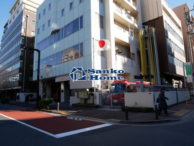 ドゥーエ新富町の周辺