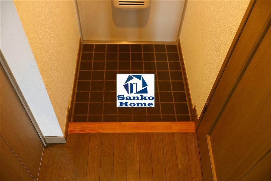 セザールスカイタワー銀座東の玄関