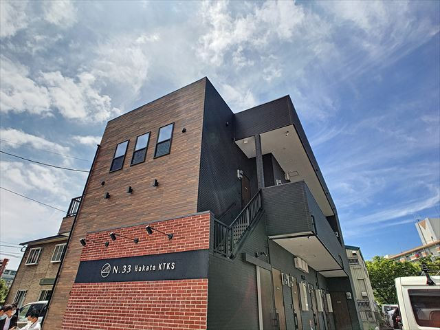 N.33Hakata KTKSの外観