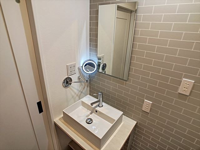 N.33Hakata KTKSの洗面所