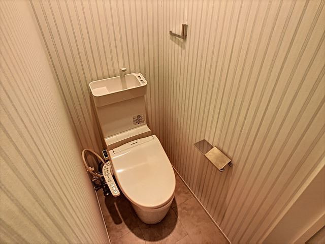 N.33Hakata KTKSのトイレ