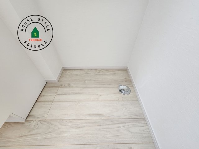 太宰府市高雄6丁目第3-2棟(2号棟)のランドリースペース|ランドリースペースとなります。広々して有効的にご使用できます。 