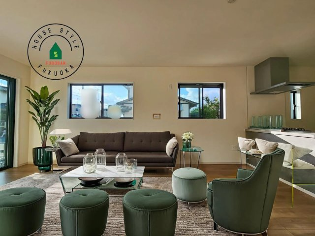 太宰府市高雄6丁目第3-2棟(1号棟)の居間・リビング|多くの時間を過すことになるリビングだからこそ、いつも穏やかな空間・解放感が味わえ毎日が充実します。