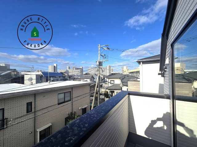 福岡市東区千早1丁目第2-2棟(2号棟)の展望|眺望や窓からの景色が良いと、家で過ごす時間も快適です。