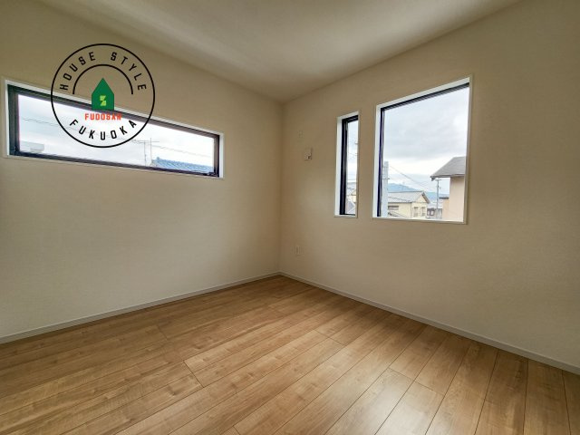 糟屋郡篠栗町津波黒2丁目第3-1棟(1号棟)の内観：施工例|穏やかな光が差し込む室内には、穏やかな時間が流れます。