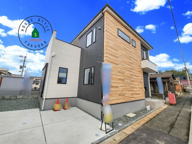 糟屋郡篠栗町津波黒2丁目第3-1棟(1号棟)の外観|デザイン性のある外観です。