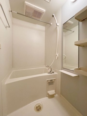 サニーサイドアップの浴室