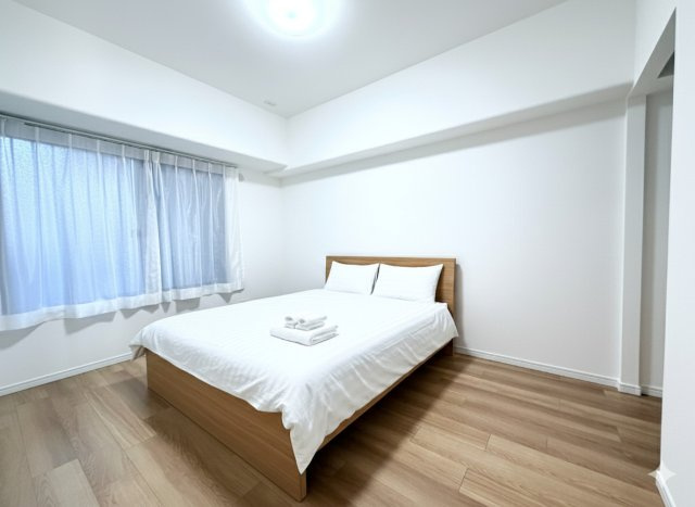 【洋室】 | 【新規リフォーム】サーパス南千田橋 | 約6.1帖の洋室。通常タイプのエアコンを設置できます。