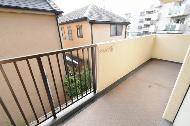 グリーンビュー1号館のバルコニー