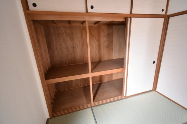 グリーンビュー1号館の収納